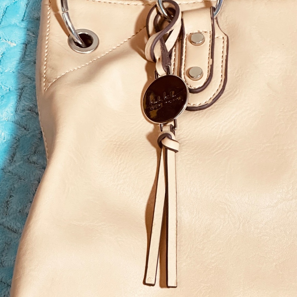 Nicole Miller New York Beige Studded Tote Shoulder Bag Crossbody Chic Boho Large - Picture 6 of 15